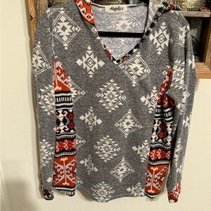 Hooded long sleeve shirt